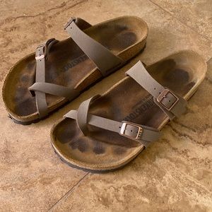 Birkenstock Mayari Size 38 EU Mocha color